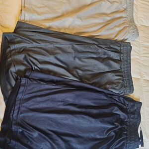 3 Pair Of Mens Shorts All XL